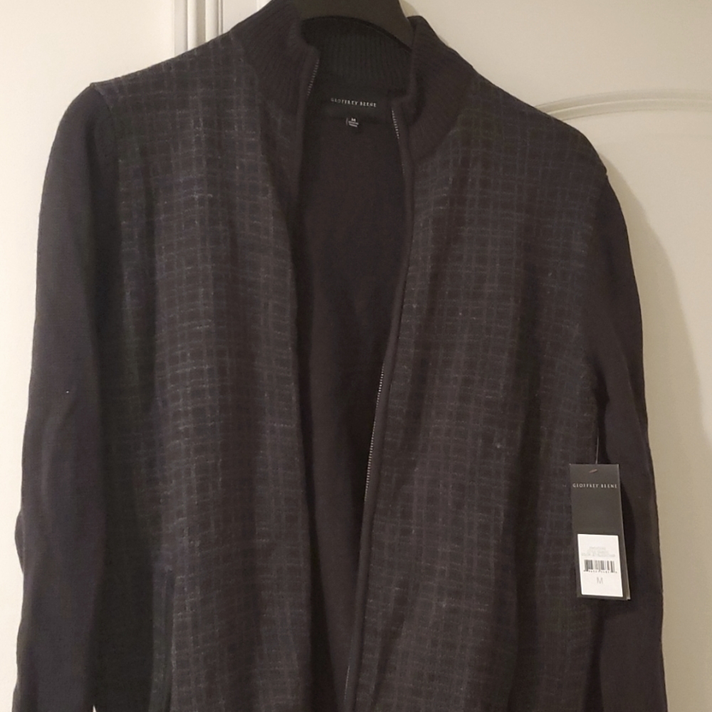 New Geoffrey Beene Zip Up Sweater